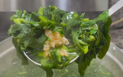 5 loại rau giàu canxi hơn cả sữa, cực bổ xương khớp: Chợ Việt lúc nào cũng sẵn nhưng nhiều người không biết mà ăn