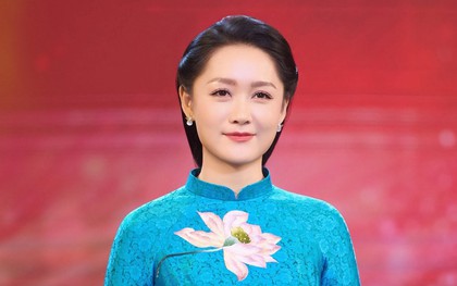 Thủ khoa SN 1988 từng là BTV trẻ nhất lên sóng Thời sự 19h