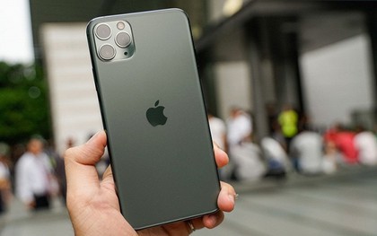 Chiếc iPhone từng có giá 31 triệu đồng, nay hàng cũ chỉ còn hơn 5 triệu
