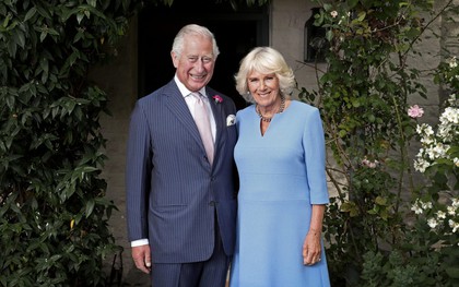 Điều ngọt ngào trước mỗi bữa tối của Vua Charles và Vương hậu Camilla
