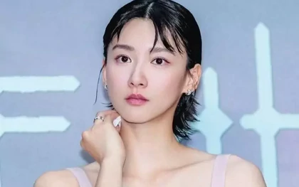 Nữ diễn viên kêu cứu
