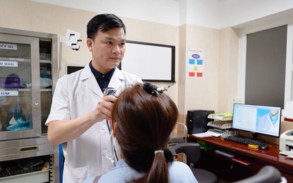 Uống nước suối, bị đỉa bám trong thanh quản