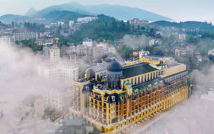 Việt Nam có 1 "cung điện Pháp" nằm ở độ cao 1.600m, mát mẻ quanh năm: 5 năm liền thắng giải "hàng đầu châu Á", 3 năm liên tiếp được vinh danh "biểu tượng hàng đầu thế giới"
