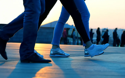 Sau tuổi 80, đừng chỉ chăm chăm đi bộ mỗi ngày: 4 điều quan trọng giúp người cao tuổi giữ sức khỏe, sống an toàn hơn