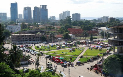 Việt Nam có một tỷ phú sang nước nghèo bậc nhất thế giới làm đại đô thị rộng 6.300ha, nhắm chuyển đổi 300.000 xe xăng tại nơi sở hữu “kho báu” ngành xe điện