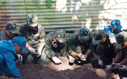 Phát hiện thêm ba hài cốt liệt sĩ cùng nhiều di vật ở Quảng Ngãi