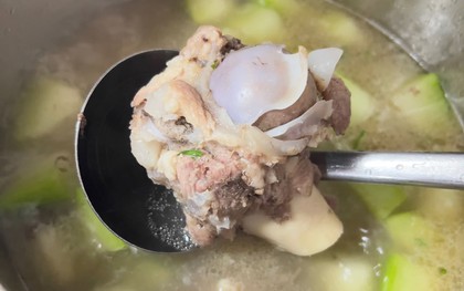 Năm loại canh "phá thận" không kém gì bia rượu: Toàn món người Việt "mê như điếu đổ"