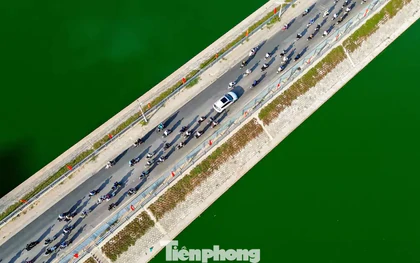 Không một bóng cây trên con đường "độc nhất vô nhị" Hà Nội