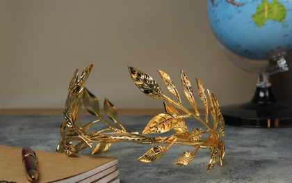 Vòng nguyệt quế phủ 4 lớp vàng 24K đang chờ nhà vô địch Olympia năm thứ 26