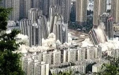 Chưa đầy 1 phút, 15 tòa nhà trị giá 154 triệu USD tại Trung Quốc bị đánh sập