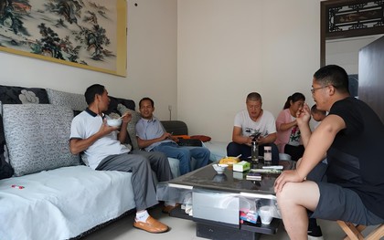 Ngày càng nhiều gia đình ít ăn uống tụ tập, ngại đi lại họ hàng, không phải vì sống khép kín mà vì 3 sự thật này