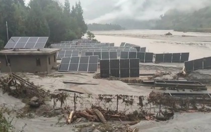 Vỡ hồ băng ở Bhutan: 7,4 triệu khối nước đe dọa phá hủy thủy điện