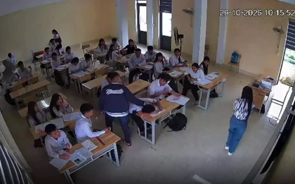 Nam sinh lớp 10 ở Hà Tĩnh bị bạn đánh thủng màng nhĩ ngay trong lớp học