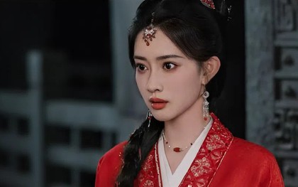 Mạnh Tử Nghĩa gặp tranh cãi trùng lặp tạo hình trong 5 phim liên tiếp