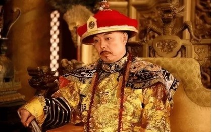 Không thể giặt bằng nước, long bào của hoàng đế Trung Hoa được làm sạch thế nào?