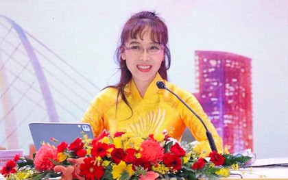 Hơn 500 người từ Ấn Độ, Myanmar, Indonesia... muốn "đầu quân" cho tỷ phú Nguyễn Thị Phương Thảo: Tối đa chỉ 300 người được nhận, phải qua vòng phỏng vấn với AI, đi catwalk, thu nhập lên tới 65 triệu đồng/tháng