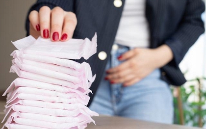 90% phụ nữ từng mắc ít nhất một trong những lỗi này khi dùng băng vệ sinh mà không hay biết: Sai lầm nhỏ nhưng ảnh hưởng cực lớn