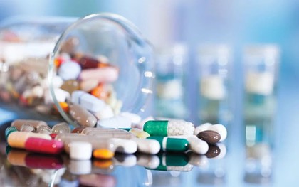 Xử phạt, đình chỉ hoạt động 2 công ty Dược: Bán thuốc độc sai đối tượng và nhập thuốc cổ truyền trái phép