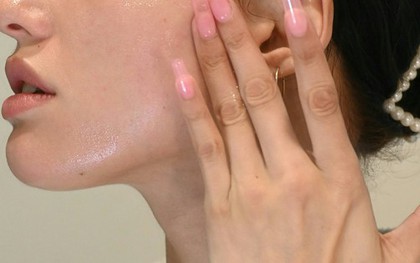 Nhiều phụ nữ soi gương sau 30 giật mình vì da sạm dần:3 nguyên nhân khiến làn da thiếu sức sống dù chăm dưỡng đều