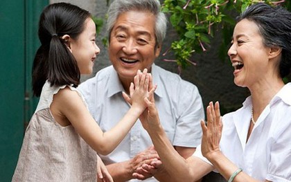 Khi thế hệ 5x, 6x dần vắng bóng: "Thời đại ít họ hàng" và những áp lực sức khỏe âm thầm