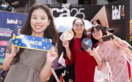 Toàn cảnh "vũ trụ" fandom IDOL14 tại WeChoice Awards 2025: Loạt hoạt động lần đầu tiên xuất hiện!