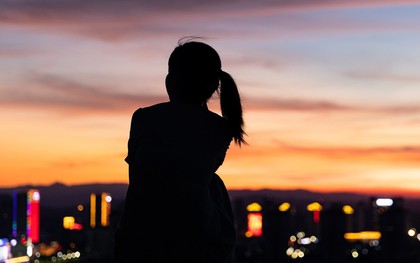 125 triệu người cô đơn ở Trung Quốc: Câu chuyện buồn từ ứng dụng điểm danh ‘bạn chết chưa?’, 90% khách hàng là phụ nữ độc thân 25-35 tuổi