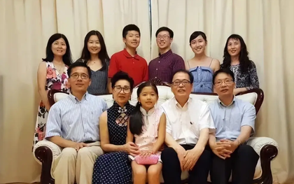 Cha học hết cấp 2 nuôi dạy 6 con thành tài, 5 người là Tiến sĩ trường top thế giới: Cách giáo dục gói gọn trong vài chữ, ai ngẫm cũng thấm