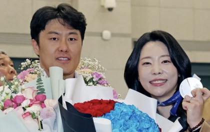 Vợ tụng kinh, lạy Phật 108 lần mỗi ngày cầu may cho chồng ở Thế vận hội mùa đông