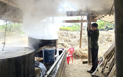 Nghệ An: Làng nấu mật mía xã Nghĩa Hành tất bật ngày giáp Tết