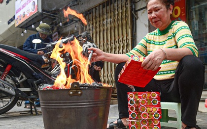Tết Bính Ngọ 2026 cúng hóa vàng vào ngày nào?