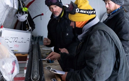 Mũi khoan phá kỷ lục ở Nam Cực chạm vào "tử huyệt" toàn cầu, tìm thấy cỗ máy thời gian độc nhất vô nhị