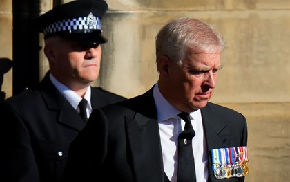 Hoàng gia Anh đối mặt khủng hoảng vì vụ em trai Vua Charles III bị bắt