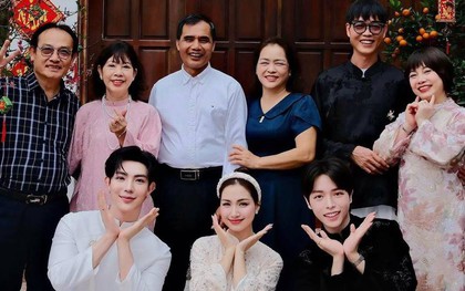 Hoa dâm bụt giữ chuỗi gặp mặt đầu năm, 3 gia đình sum vầy đầu xuân