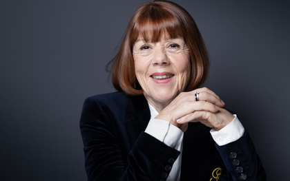 Người phụ nữ từng bị chồng chuốc thuốc và rủ 50 người lạ đến xâm hại hiện tại ra sao sau phiên tòa chấn động toàn cầu?