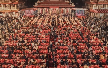 Choáng ngợp biển người làm lễ "Bái Thiên Công"