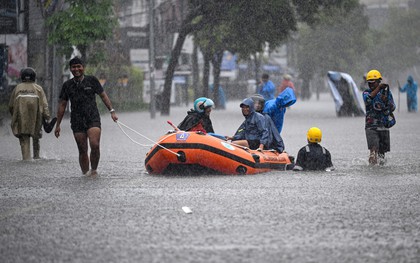 Indonesia ban bố cảnh báo đỏ về mưa lũ