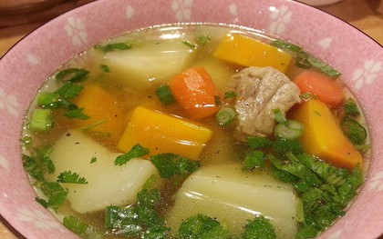 Vì sao các đầu bếp lại thêm giấm khi nấu khoai tây? Sống gần 50 năm cuộc đời tôi mới biết…