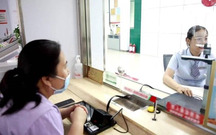 Phát hiện 11 người gửi tiết kiệm 8,2 tỷ đồng nhưng đến hạn lại không thể rút: Ngân hàng nói “Chưa từng nhận được tiền”