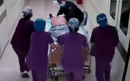 Sa dây rốn nguy kịch: Bệnh viện chạy đua 8 phút, cứu sống cả mẹ và con