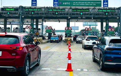 Lưu thông qua trạm thu phí dịp Tết Bính Ngọ: Những quy định chủ xe cần lưu ý để tránh bị xử phạt