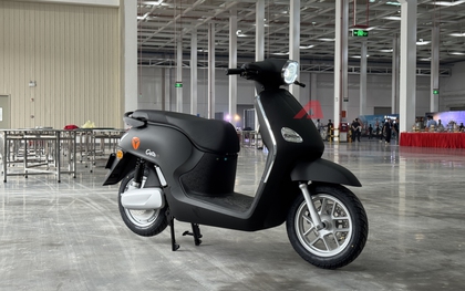 Yadea Osta chốt giá cao nhất 31,99 triệu đồng: Nhiều công nghệ giống ô tô, 'phượt' Hà Nội - Hạ Long không cần sạc