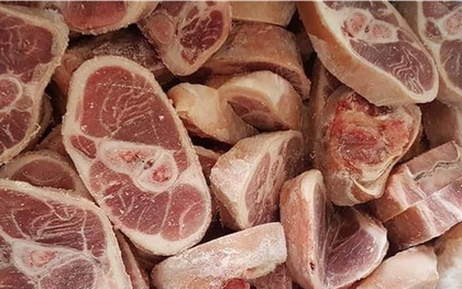 Thịt lợn để trong tủ lạnh theo kiểu này cực gây hại, chuyên gia chỉ 5 điểm cần phải vứt ngay