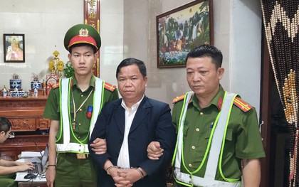 Bắt khẩn cấp, khám xét nơi ở “luật sư rởm” Triệu Văn Quân: Thu giữ hàng trăm bộ hồ sơ đáng ngờ