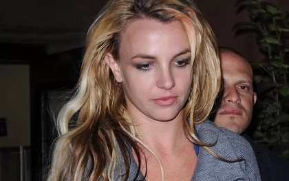Khó cứu Britney Spears