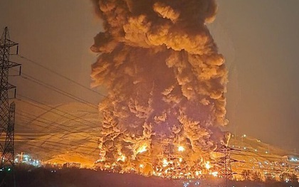 Khói độc tích tụ trong lòng chảo Tehran - Iran, lan xa tận Siberia - Nga