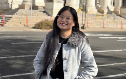 Nữ sinh khiếm thị ở Bắc Ninh trúng tuyển cùng lúc Harvard, Stanford, Yale, Columbia, Brown và Johns Hopkins: Chỉ một chữ WOW!