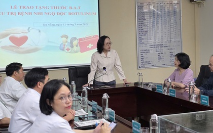 Thuốc giải độc 8.000 USD/lọ WHO hỗ trợ kịp thời, bác sĩ và người nhà ở Đà Nẵng cùng xúc động