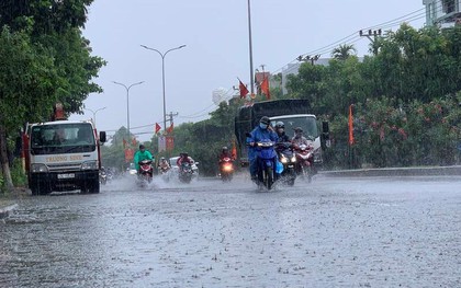 Ngày mai, miền Bắc sẽ đón đợt không khí lạnh mới, mưa rào nhiều ngày liên tiếp