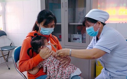 Đề xuất bồi thường 30 lần mức lương cơ sở cho người bị tai biến sau tiêm chủng