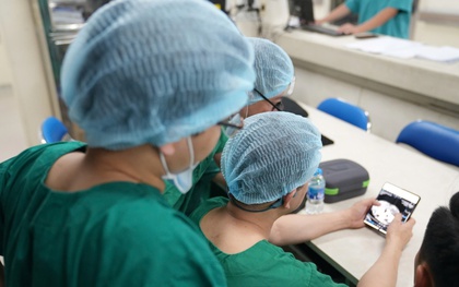 Lương bác sĩ mới ra trường khoảng 6,25 triệu đồng/tháng